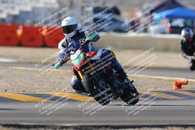 media/Dec-18-2022-SoCal Trackdays (Sun) [[8099a50955]]/Turn 2 (950am)/